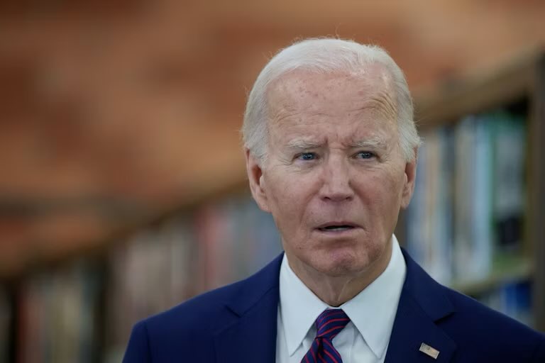 🚨 ALERTE INFO : 🇺🇸 Des documents révèlent que le bureau du procureur de Fulton County, Fani Willis, a reçu secrètement 2 millions de dollars du département de la Justice de Biden alors qu’elle préparait son dossier RICO/conspiration contre le président Trump et ses 18 alliés.