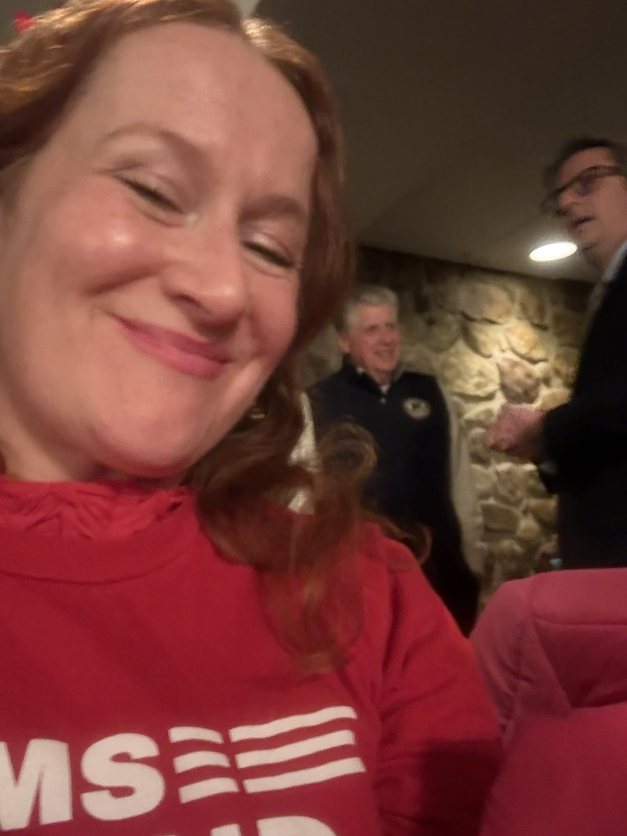 kathleenlayton tweet media