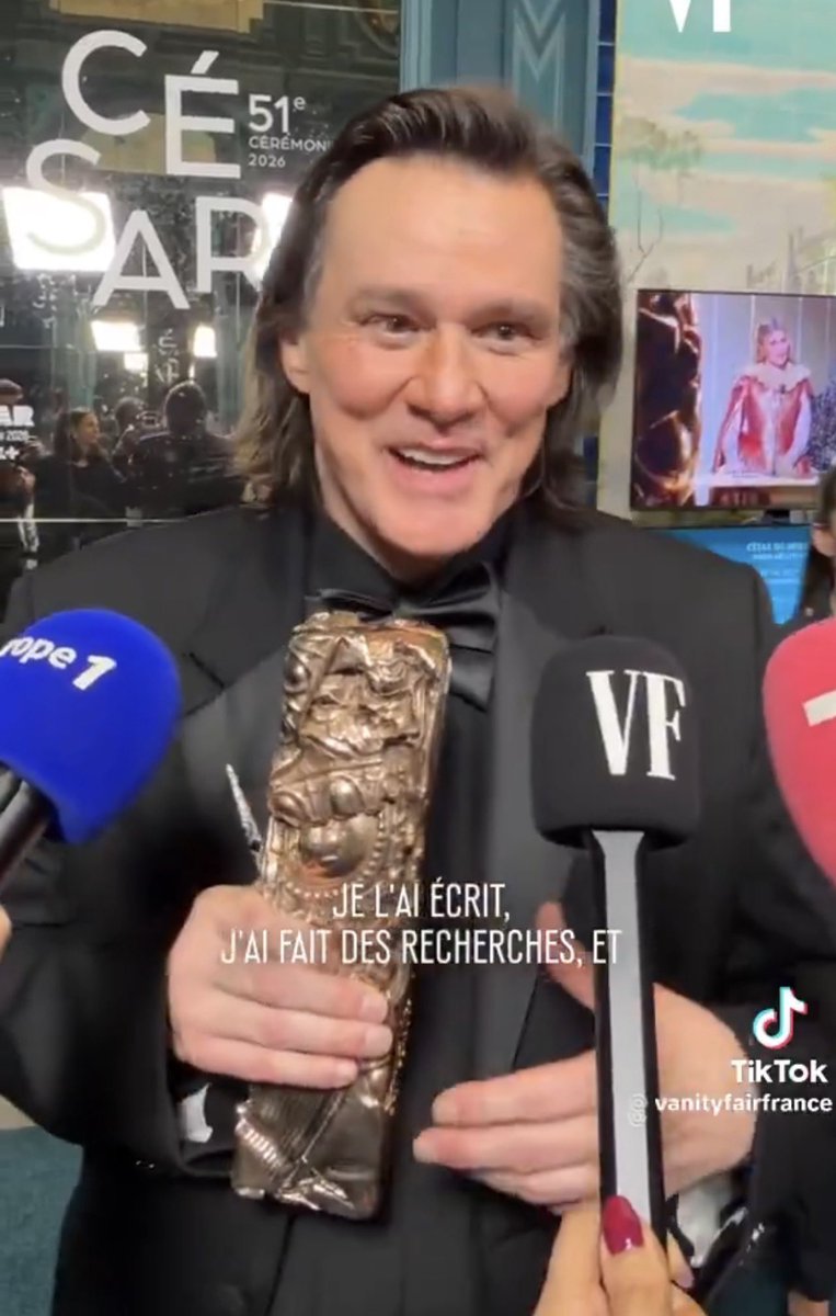 Concerned Citizen tweet media