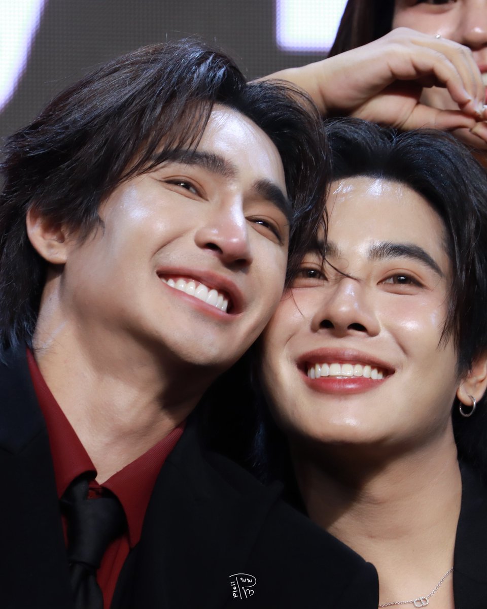 pimploii_'s tweet photo. 27/02 - 
 #OnlyFriendsDreamOnEP1

โคตรน่ารัก ❤️

@wixxiws , #mixxiw
#เอิร์ทมิกซ์ #earthmix
@Earth_Pirapat #EarthPirapat https://t.co/t4nXkcLu12