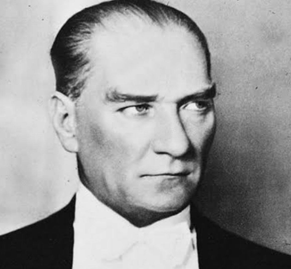 EY TÜRK GENÇLİĞİ !!