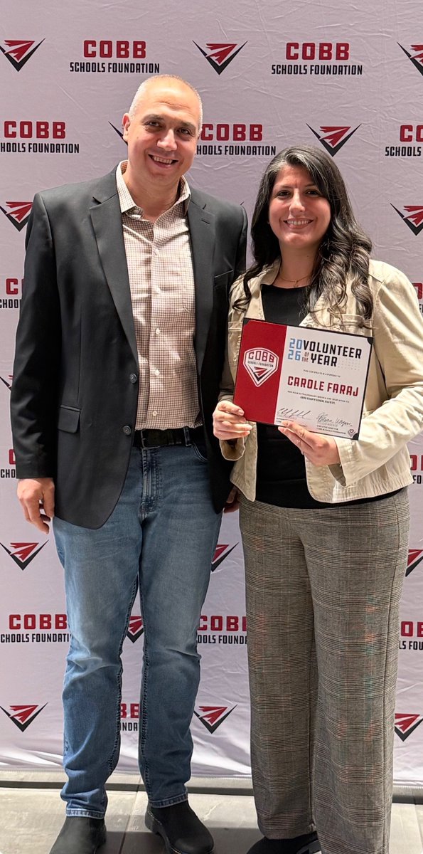 SandersES tweet media