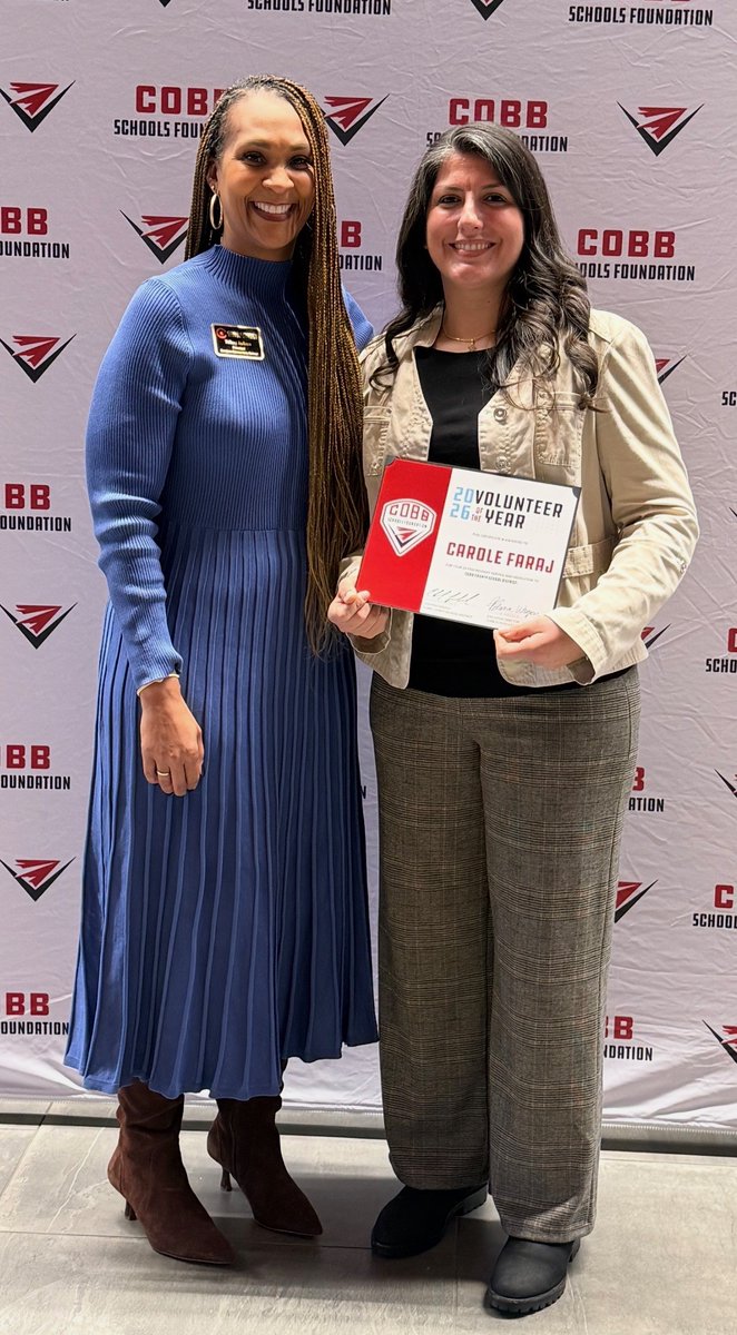 SandersES tweet media