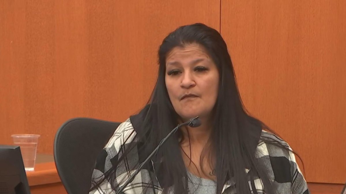 The fifth day in the five-week murder trial against Kouri Richins began with her former housekeeper, a key witness for prosecutors, retaking the witness stand. 

🔗Read the latest at bit.ly/4sdGVLh