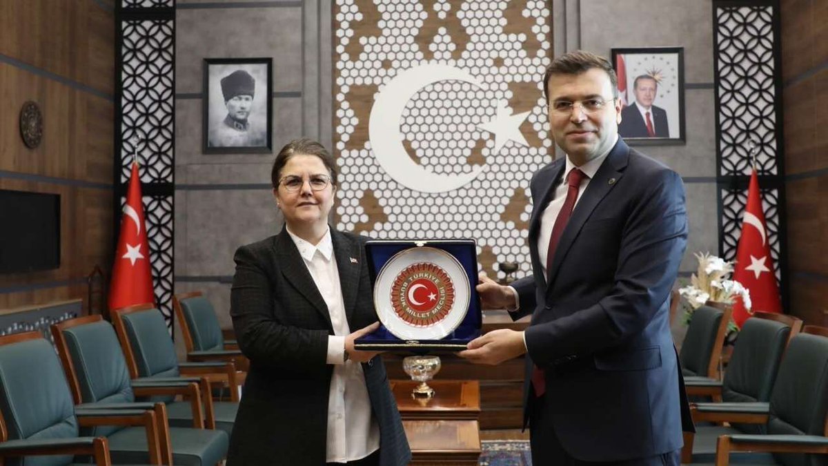 Derya Yanık’tan Niğde’de Kritik Mesaj: Cezaevlerinde Yeni Dönem İncelemesi! dlvr.it/TRBxRf #DeryaYanık #Cezaevleri #İnsanHakları