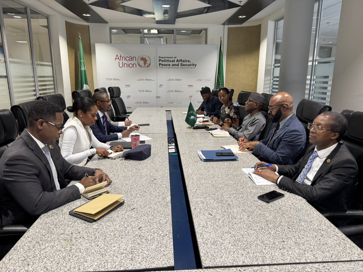 Bankole_Adeoye's tweet image. Always a pleasure to engage Amb.Miguel Cesar Domingos Bembe, Permanent Representative of #Angola. I took the opportunity to congratulate the Government of Angola on its successful Chair of the African Union and 39th AU Summit. We also discussed Angola’s important role as the