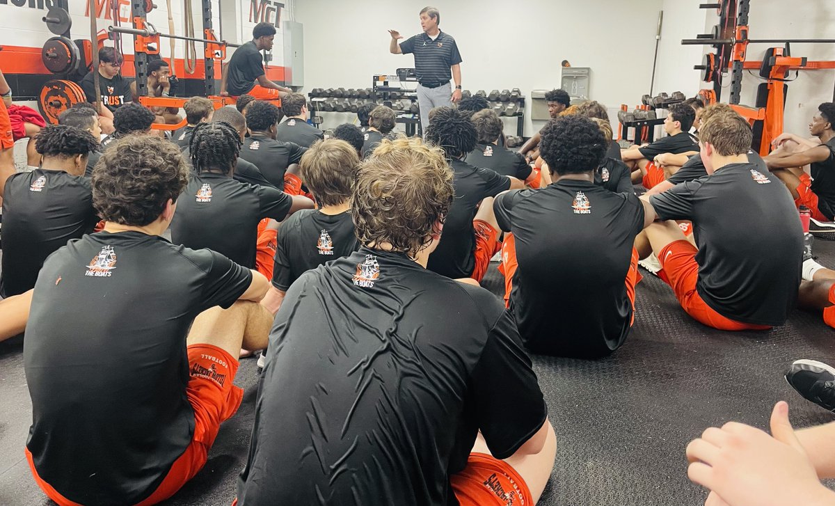 McTJacketsFB's tweet photo. 2/27/26 THANK YOU @CoachDFaulkner
FOR THE WORD OF THE DAY β‘οΈ EXPECTATION #catholicschoolsweek #BURNTHEBOATS #mctdifference #MCGILLTOOLENYELLOWJACKETS
@CoachTbuck4 @QuintinProffitt
@doriot5 @ConnorCollier12 @CoachBrady56
@DJTheWarrior76 @the_coachmentor https://t.co/uGLrgmOeCV