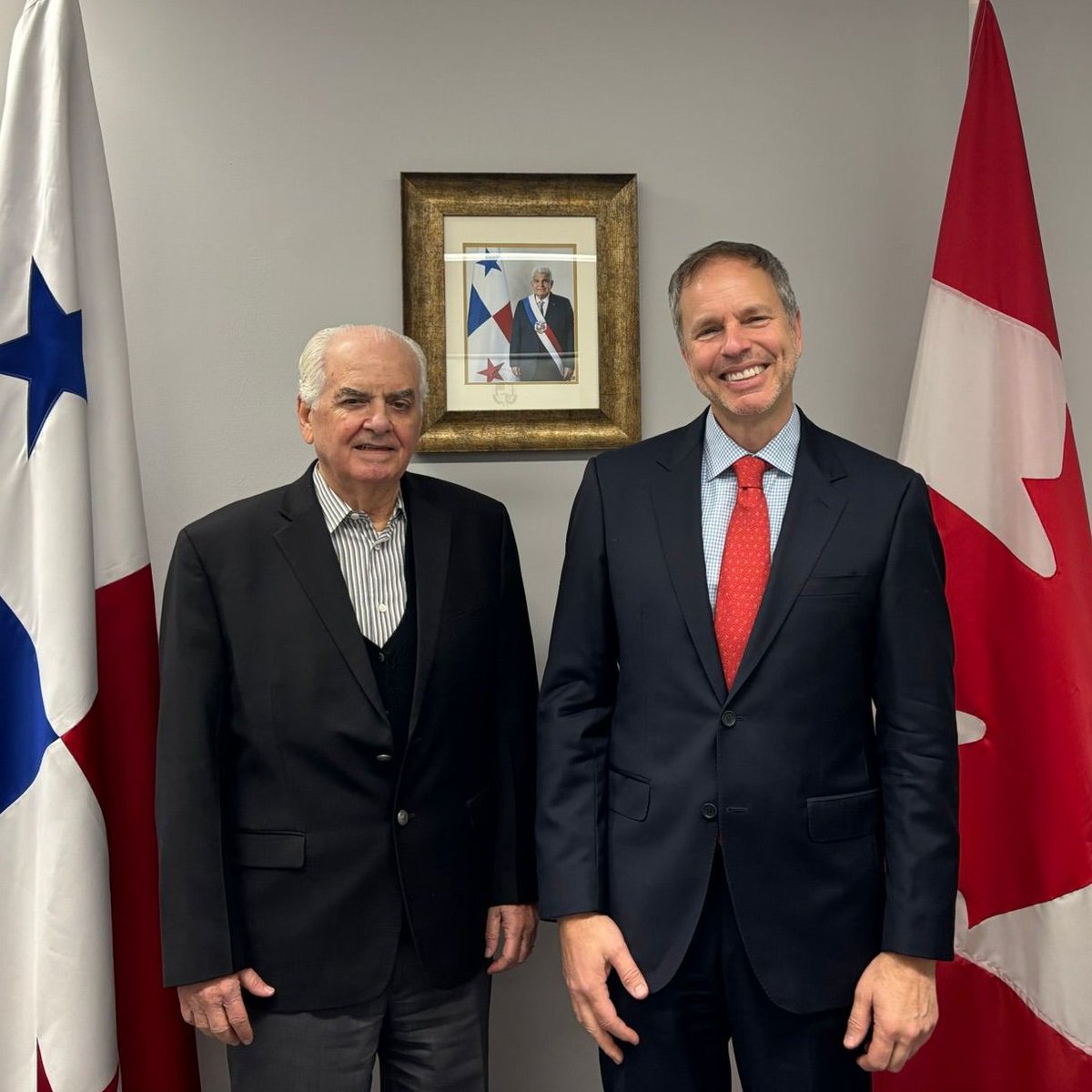 Embajada de Panamá en Canadá tweet media
