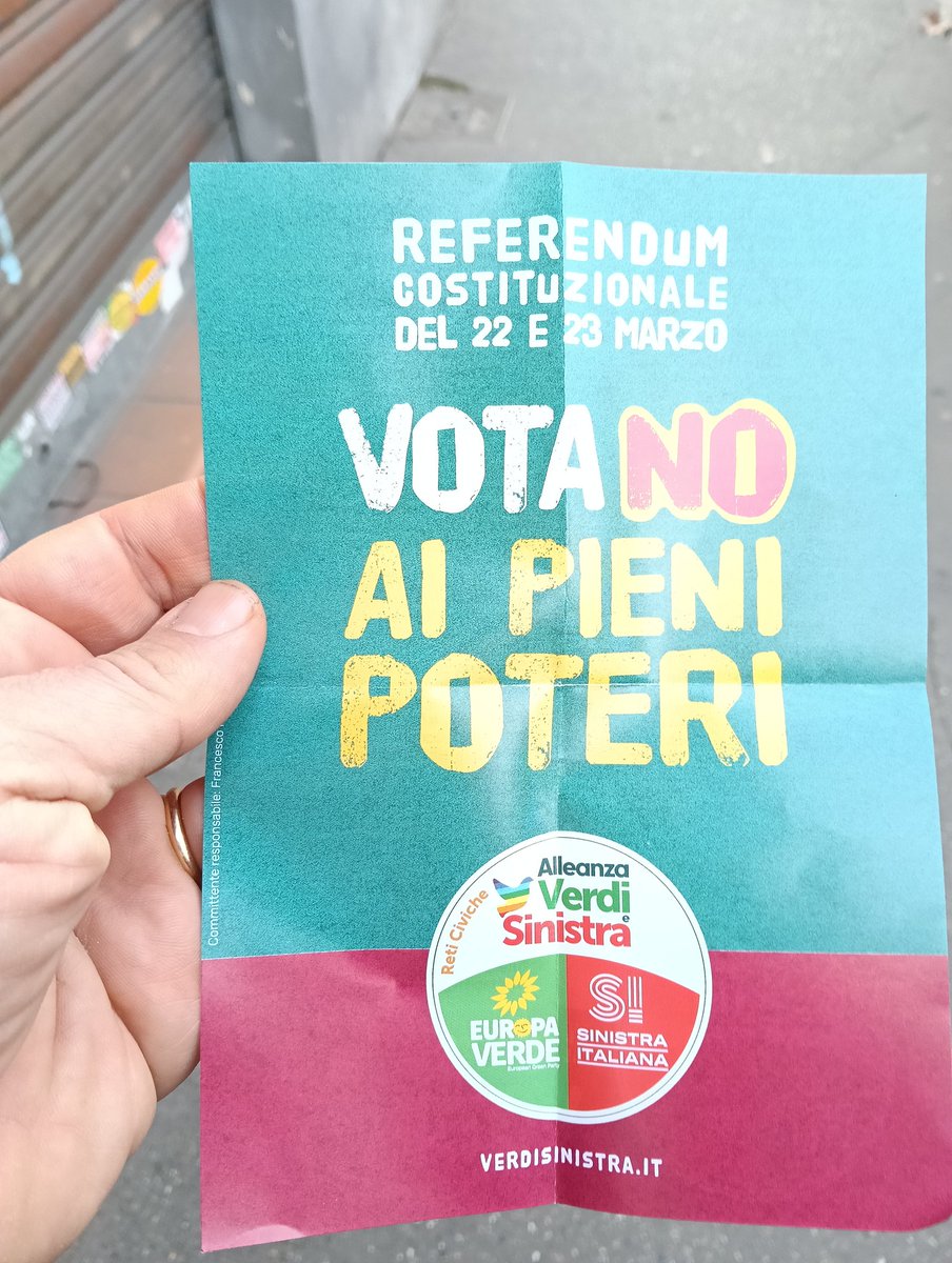 Ho incrociato Jacopo,. assessore, cliente, conoscente, persona per bene.
Noi votiamo No!