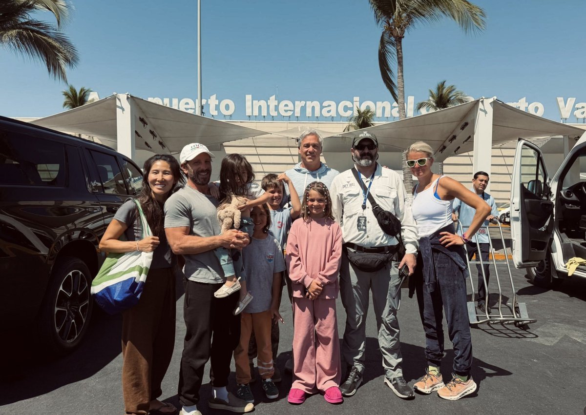 Grey Bull Rescue tweet media