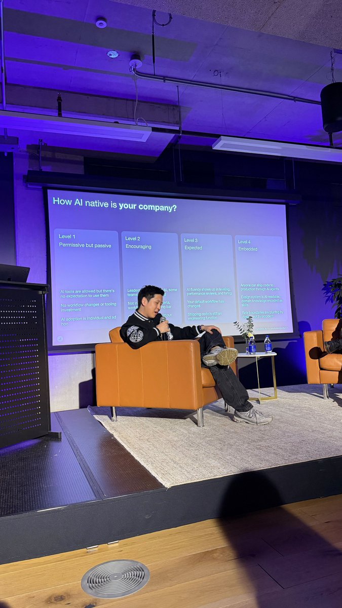 Anthony Menecola tweet media