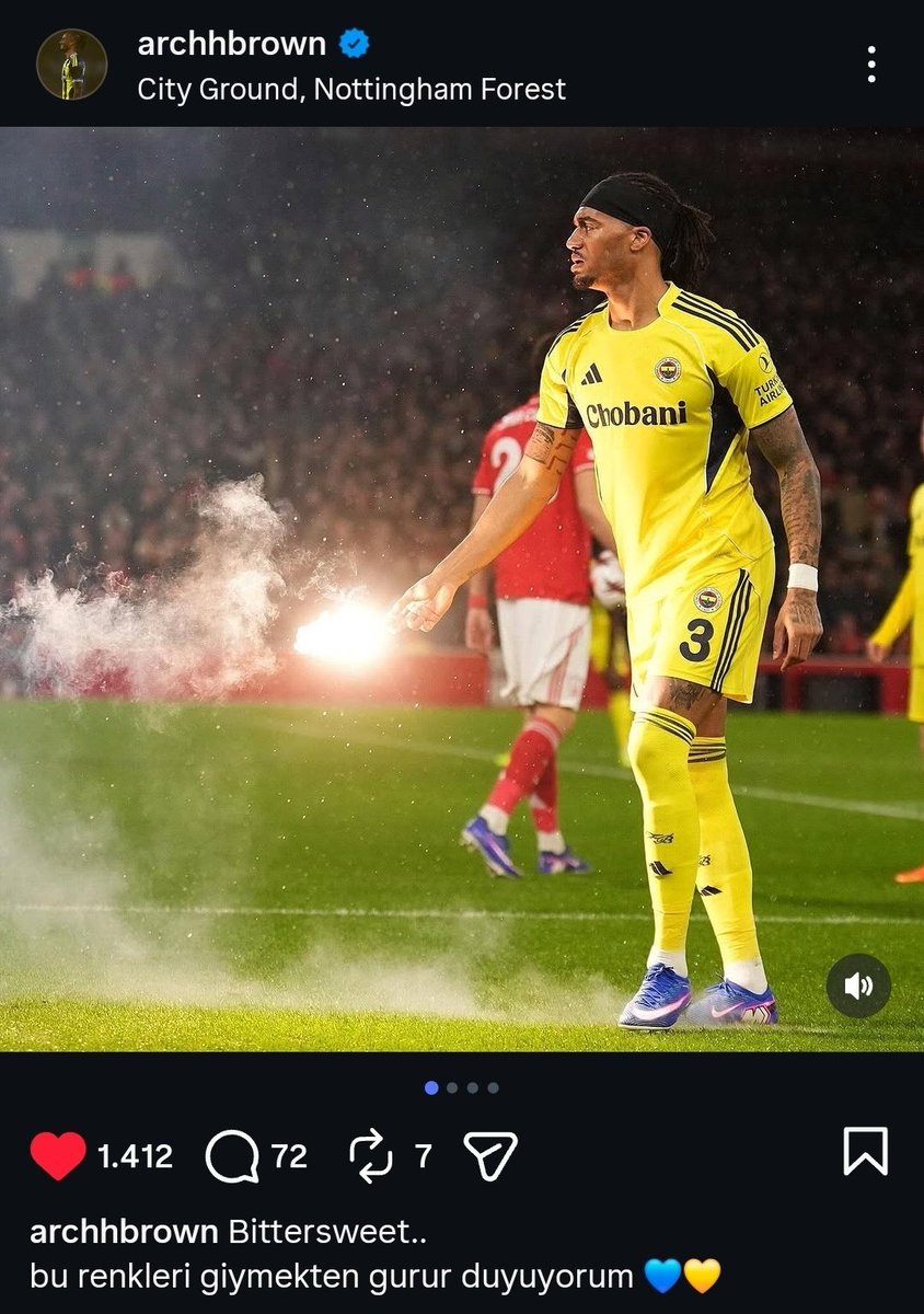 Archie Brown'un paylaşımı: "Bu renkleri giymekten gurur duyuyorum. 💛💙"