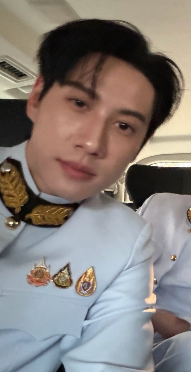 joytothebu's tweet photo. ทุกคนล้อชื่อพ่อเราหน่อยค่ะ https://t.co/d0nlOIvO6D