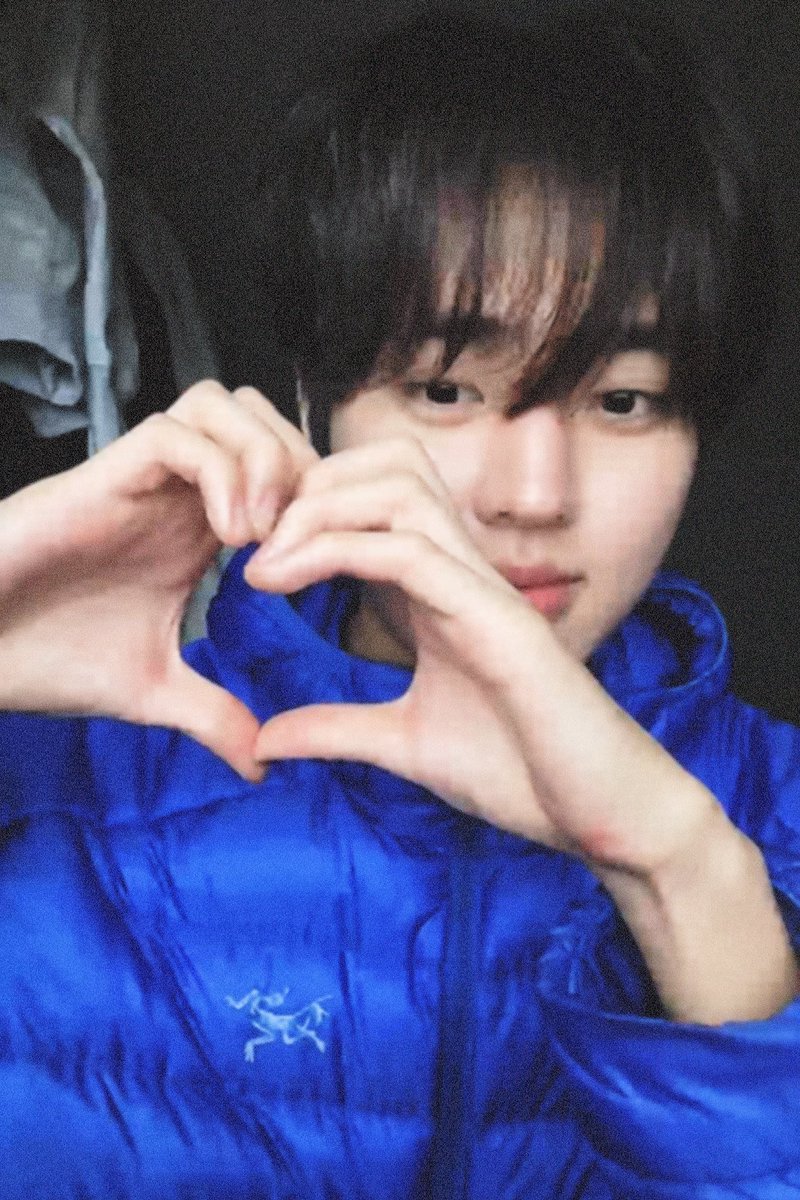 enchanted0227's tweet photo. 오늘 함께해줘서 고마워(ˊo̶̶̷ᴗo̶̶̷`)

#TEMPEST #템페스트
#은찬 #EUNCHAN
#HAPPY_EUNCHAN_DAY https://t.co/2vOjKi834B