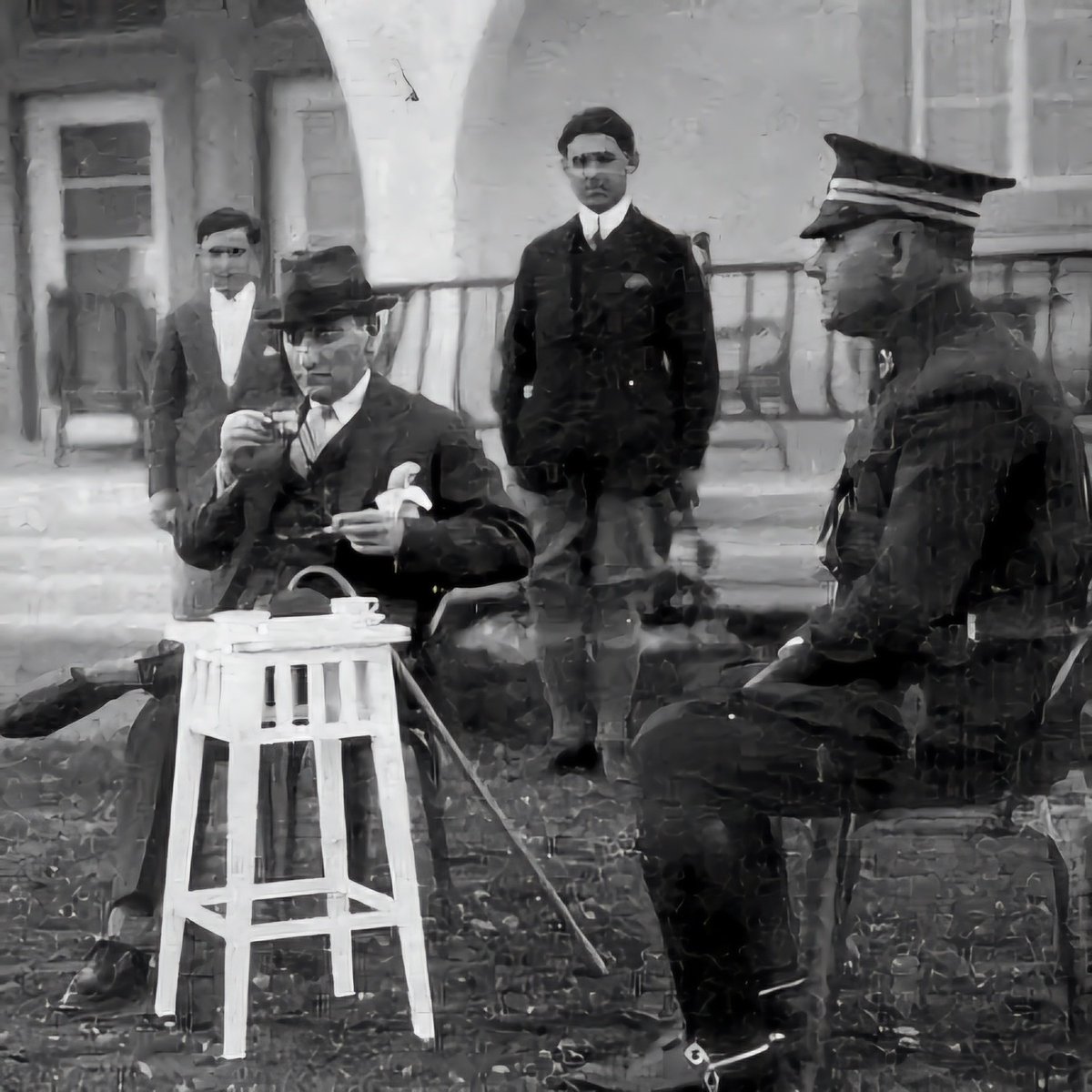 ozzy_quardlex75's tweet image. Sağlıklı Mutlu Huzurlu Akşamlar ✨🌒   ☕🚬
#Atatürk 'çü ve Cumhuriyet'çi dostlara selam olsun 🇹🇷  Herkese İyi Akşamlar...  🇹🇷   🫶  ☺

#SonDakika #iyiakşamlar #iyigeceler #GeceyeNotum #Ramazan #HayırlıRamazanlar #Cuma