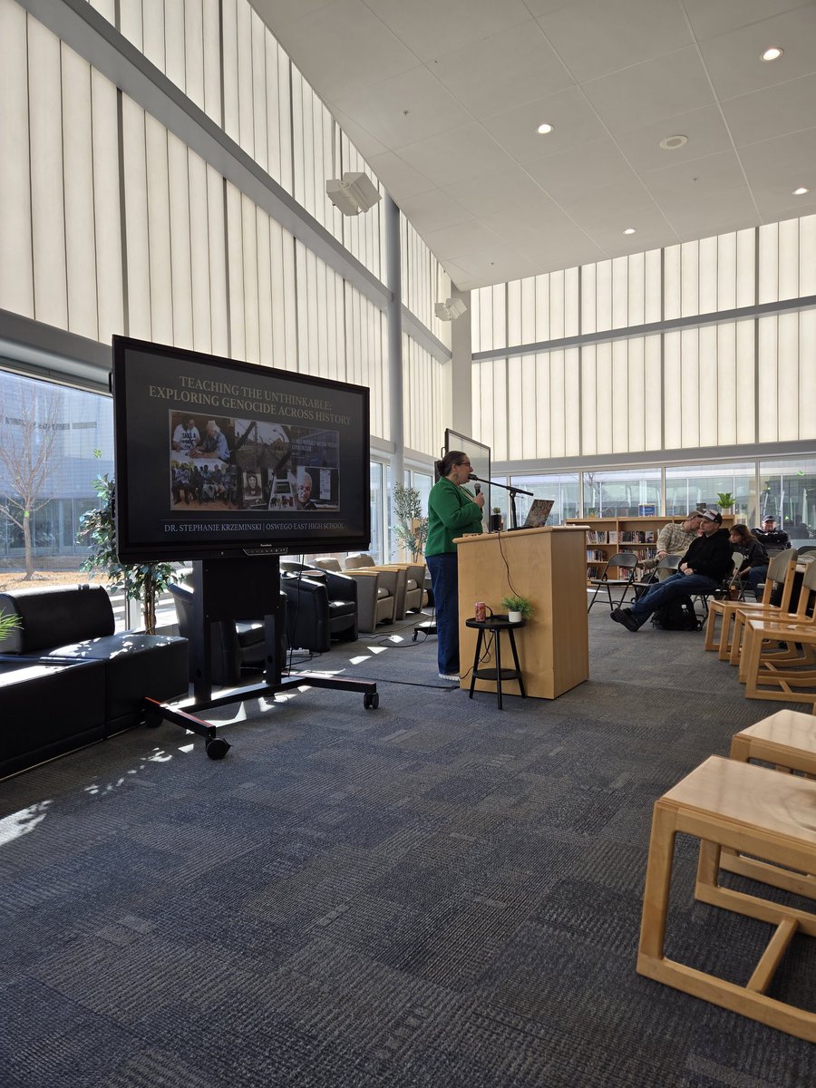 Mr. Vera's APUS tweet media