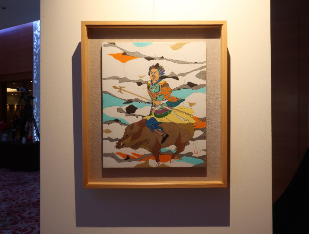 hojiito's tweet photo. グランドハイアットシンガポールでの「京都文化芸術展 東方文化芸術マスタークラス」というイベントに、伊藤髟耳の作品を展示してもらっています。
シンガポールと日本の文化交流事業で、日本画のほか茶道や華道、香道の展示や体験をするイベントです。 https://t.co/7pjoj4t2IW
