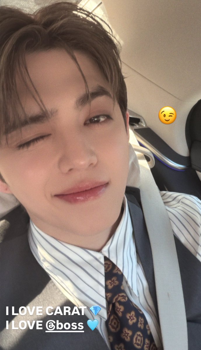cherry_onx's tweet photo. 보스스케 폼 너무 좋아서 계속 보고있잖아…
곰돌이 후드도 좋은데 남자착장이 넘좋아 https://t.co/1LUHr46Oim