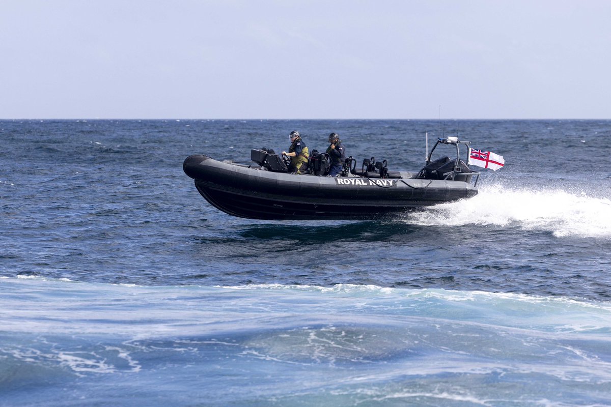 RNGibSqn's tweet photo. After a busy year in 2025, we were honored to be awarded the ‘Inshore Patrol Vessel Trophy and Pennant’ as part of the @RoyalNavy ’s Surface Fleet’s ‘Excellence Awards’. Seen in the first picture, we proudly fly the pennant awarded in recognition for our efforts. @MODGibraltar https://t.co/FSy9GiyRIv