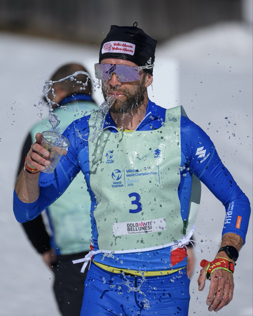 worldtriathlon's tweet image. Snowy ventures 🏃‍♂️🎿❄️

The elite men took on whatever the race threw at them today 🙌

#WonterChamps #Multisport