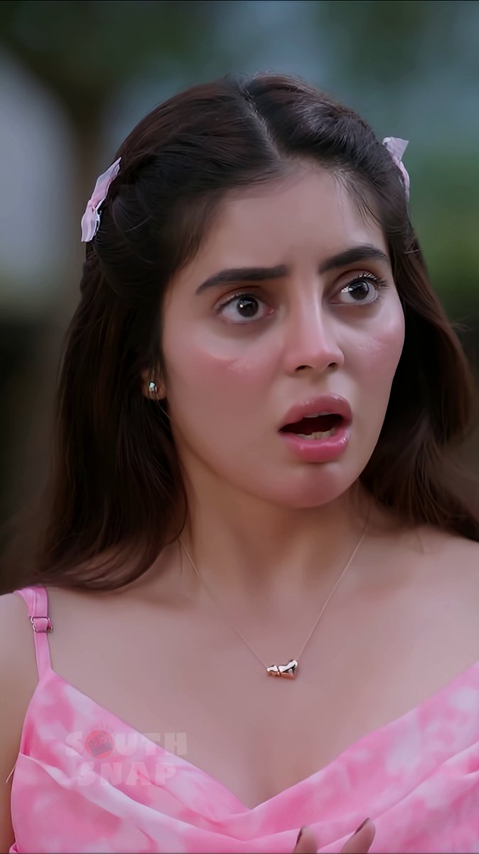 NaughtySirisha's tweet photo. Kushitha from "3 Roses" - Watch 4K Slow Motion Vertical Video Edit❤‍🔥 -

>>>> https://t.co/9DMBKGwaea

#Kushitha #KushithaKallapu #3Roses #Kushithahot #Actresshot #ActressEdits #VerticalVideo #Slowmotion #4K https://t.co/YN0RwmUg6a