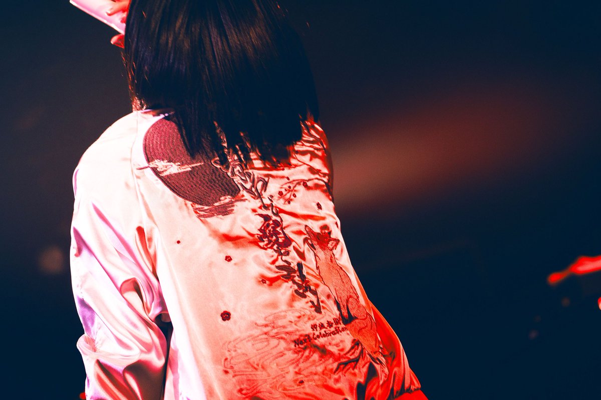 🎸✨️初スタンディングライブツアー✨️🎸
Next Celebration Tour『昂ル背中で愛を語レ』
@追加公演_高円寺HIGH⚡

20代、必死に全力で生きたその証と共に。

信じられないくらい素敵に彩られた
特別な30代、始まりの日から
今日この日まで…っ。

やっぱり、どこまでもどこまでも全力で。