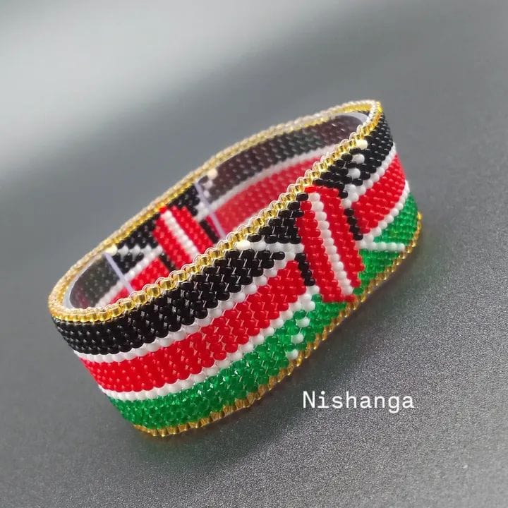 Kiloli_K's tweet photo. @AfricaFirsts The Kenyan Bracelet. You can order a unique piece from us today. https://t.co/CmXneJAdOG