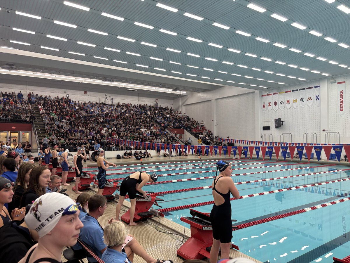 Bellevue East tweet media