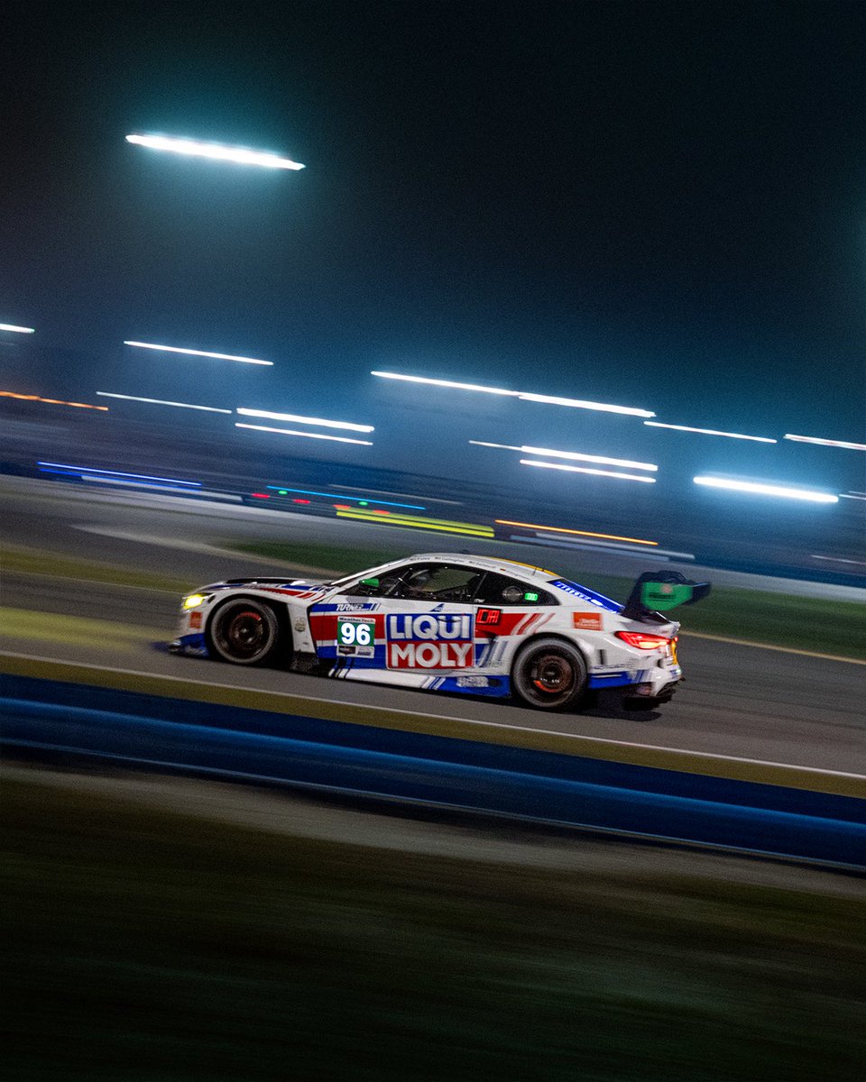 Matt 🦦 tweet media