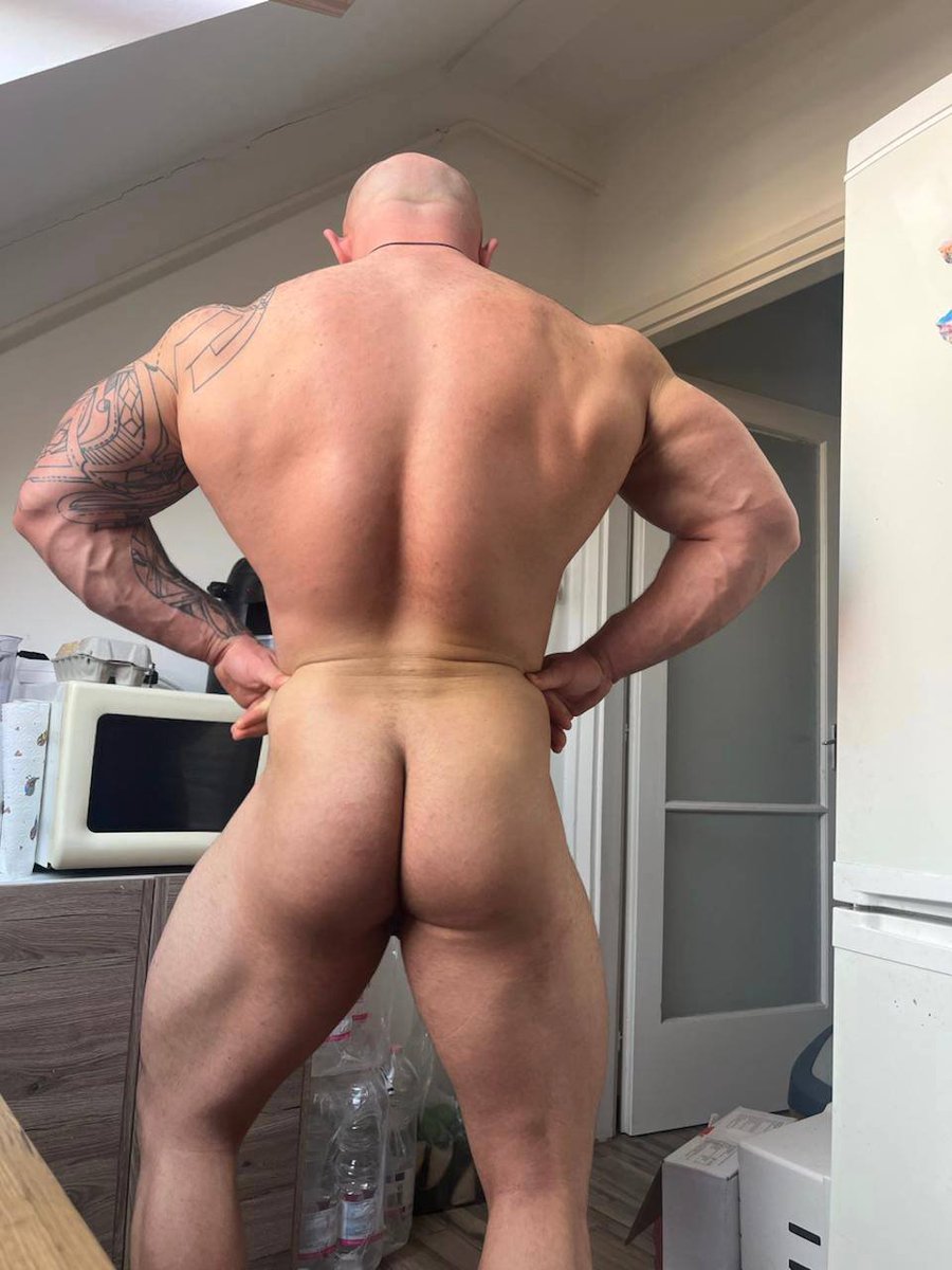 Chudai

All my content
linktr.ee/marcuspower