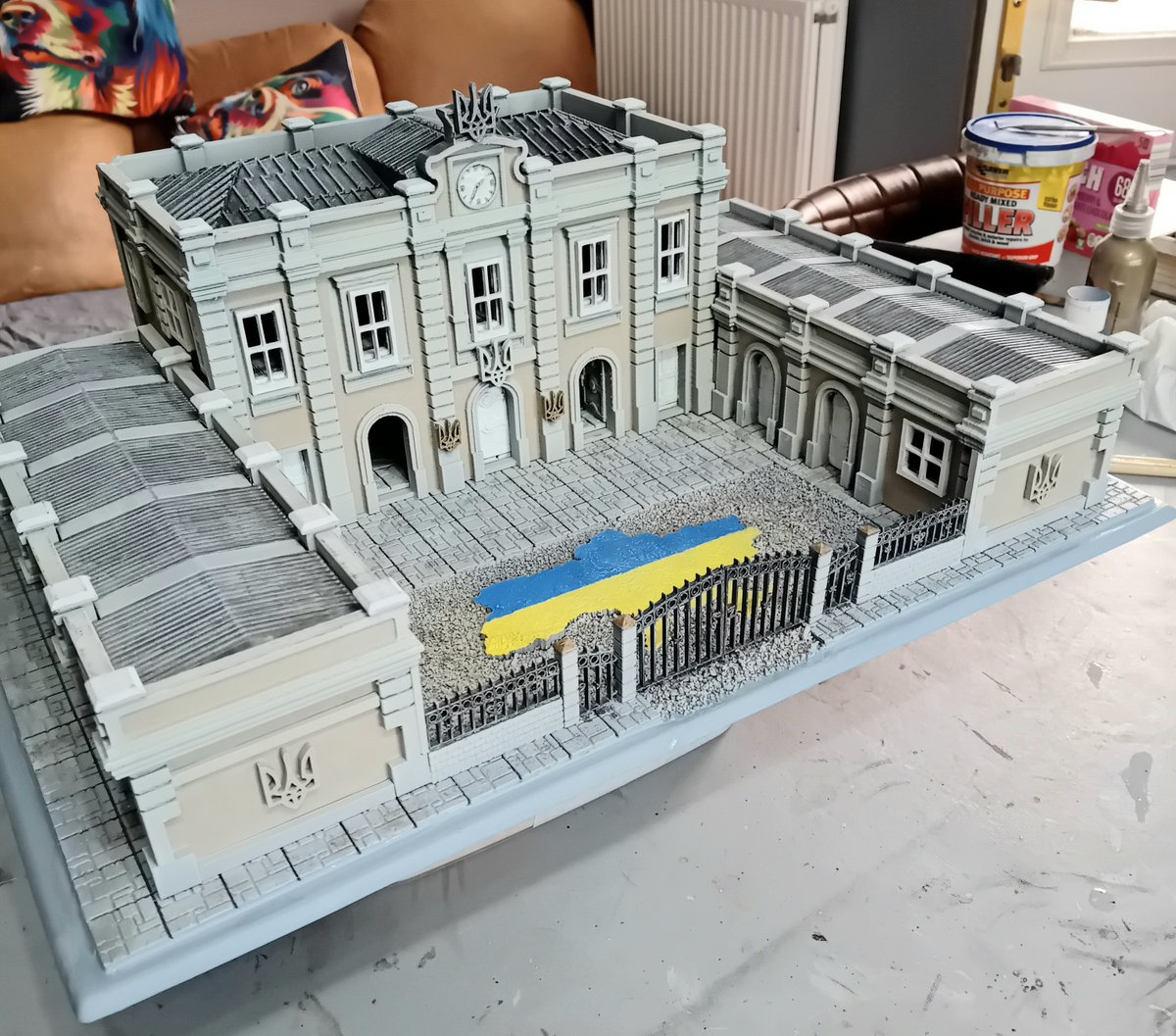 gareth_lane's tweet image. Modern Warfare - Ukraine Government Building 
#28mm #modernwarfare