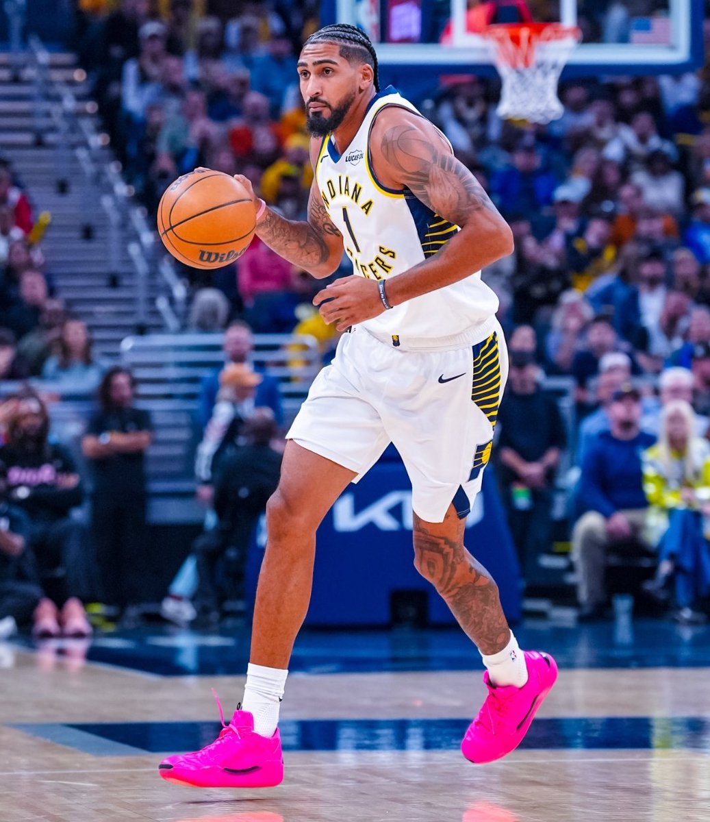 pacersinsidefr's tweet photo. Obi Toppin est de retour !

Blessé au pied depuis 3 mois, Obi a fait son retour cette nuit face aux Hornets avec une petite apparition !

🔙3pts
🔙2rbs
🔙1pd
🔙8mins

Welcome back Obi 💛💙

#Indianapacers #obitoppin https://t.co/DeukhVIwXn