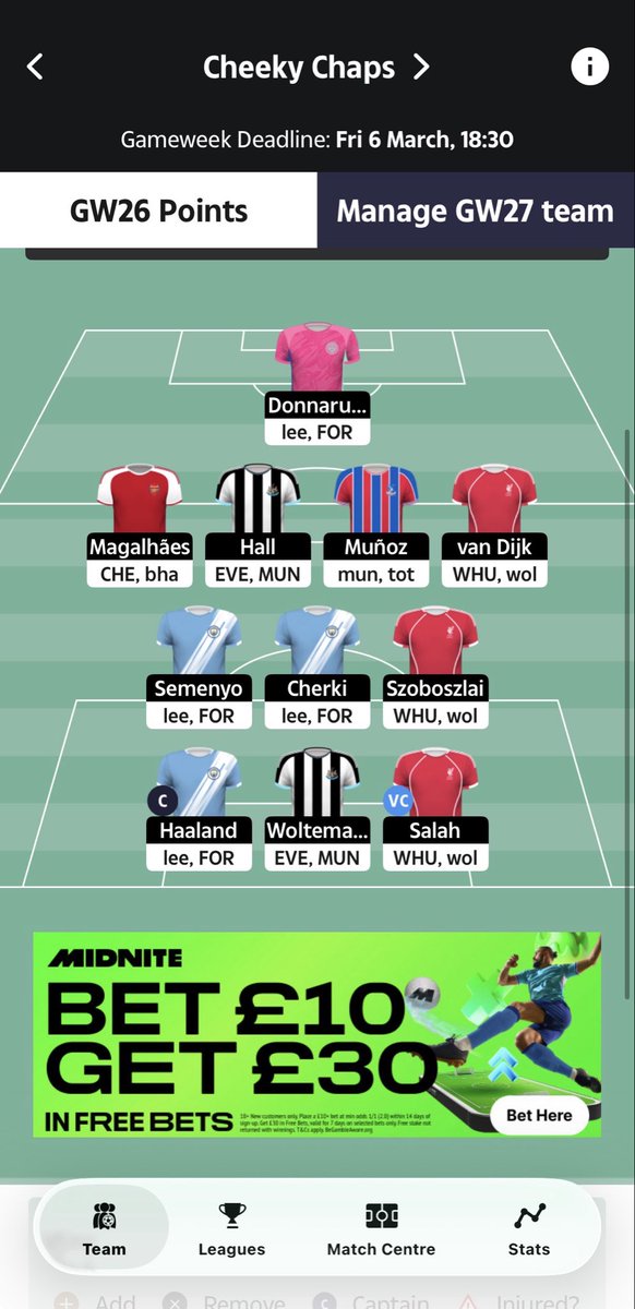 scheek's tweet photo. Sorry for the late update . 
3 of 4 transfers used 
Palmer to Sboz
Pedro to Salah 
Sarr to VVD 
All in on L’pool . Capt Haaland .
Last transfer rolled although was tempted to go Ekitke for Wolt .

Still hoping my ⚒️’s win this weekend tho , maybe a 7 goal thriller !! https://t.co/yHDQbWIONE