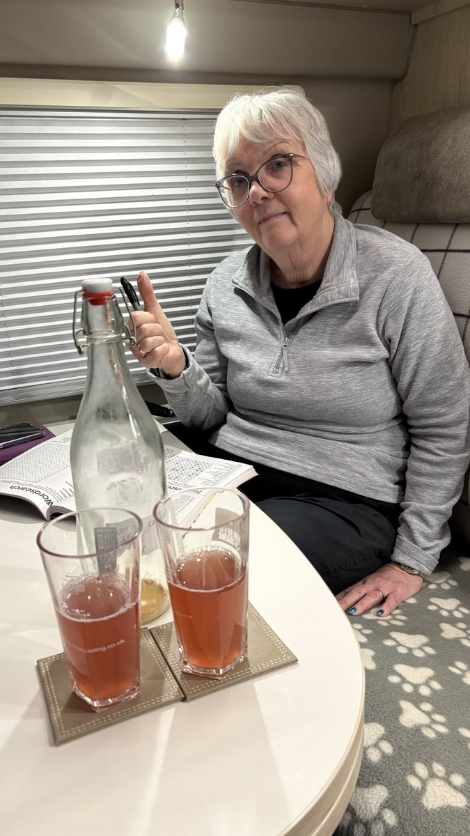 KirkStan's tweet photo. Back at the #TinTent ๐ Enjoying the rest of @sikirk1โs Lush 6.8% Vimto Cider homebrew, and partaking of a few of my favourite condiments ๐๐ท๐ถ๏ธ๐๐ https://t.co/CbYduUNPB1