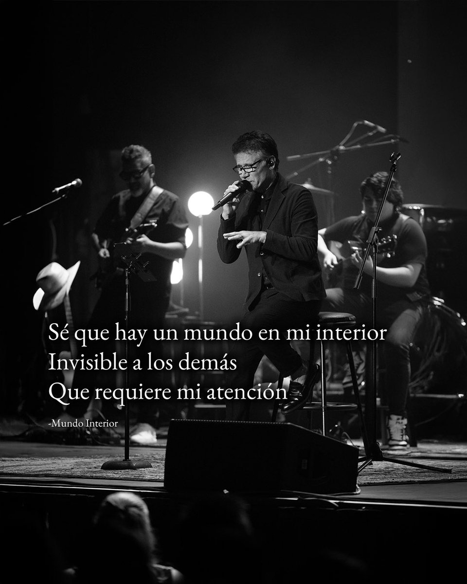 vastagomusic's tweet photo. Me hace vulnerable y me recuerda que mi vida está completa… #mundointerior #jesusadrianromero #vastagomusic https://t.co/yYK4XMLqid