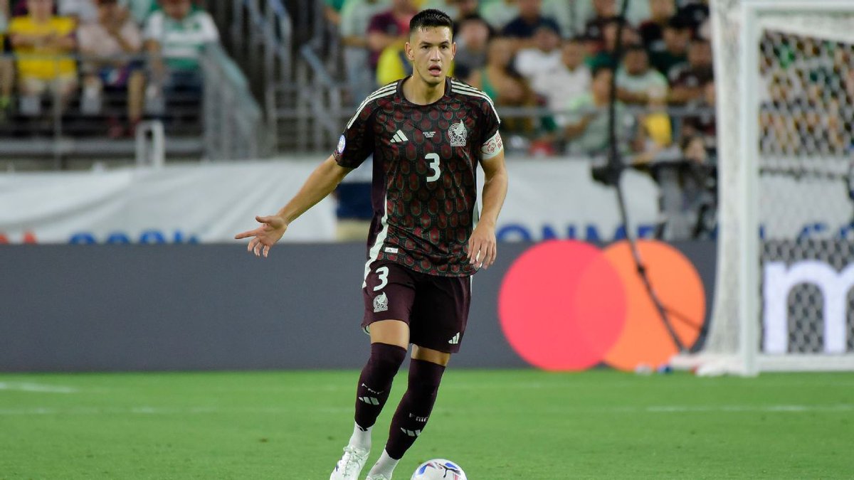 Fuentes: Hay gestiones avanzadas con el entorno de César Montes.
Además, Cruz Azul ha realizado sondeos en el futbol español por dos perfiles de carrilero derecho.
Dirección deportiva ya trabaja con anticipación en la próxima ventana de transferencias.

Información en desarrollo.