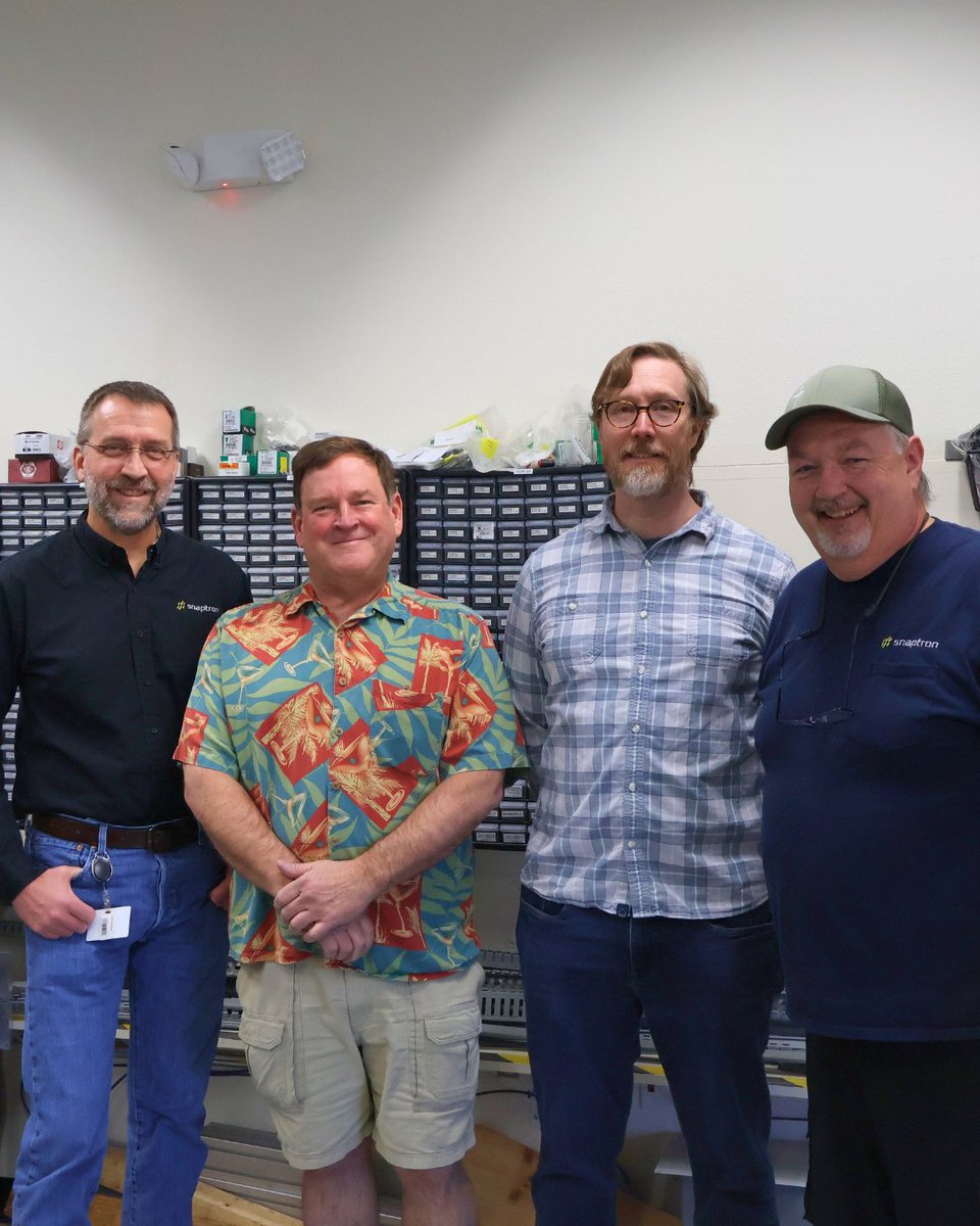 Snaptron tweet media