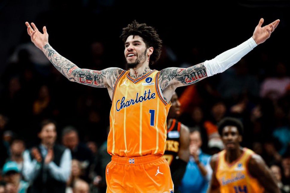 LaMelo Ball has played in 34 straight games.

He has appeared in 50 of the 60 total games.