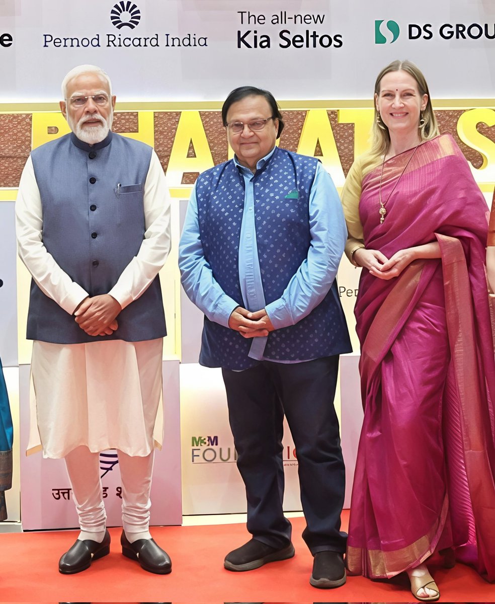 Sᴜᴢᴀɴɴᴇ Bᴇʀɴᴇʀᴛ tweet media