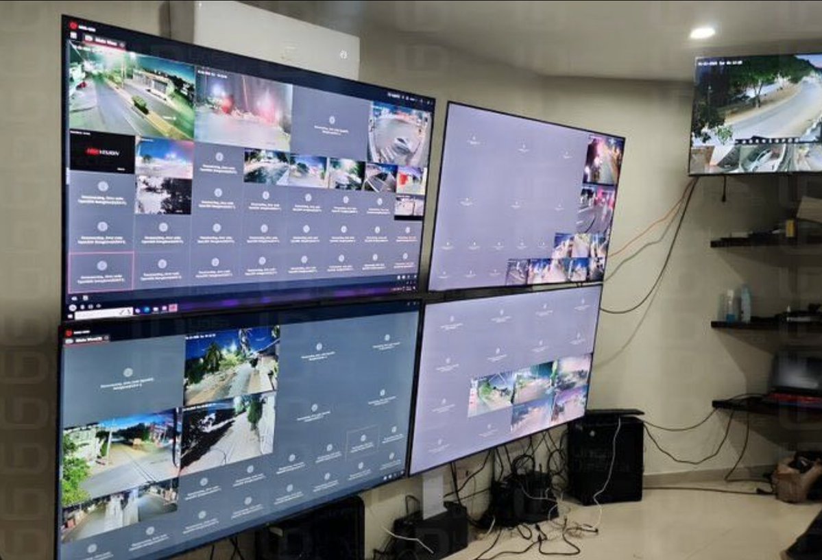 BOMBA!! Exército do México descobriu que cartéis de drogas usam STARLINK do Elon Musk pra suas operações!! Elon Musk criticou a presidenta do México por ter matado os líderes do maior cartel do país!!

Musk tá ENVOLVIDO COM OS MAIORES TRAFICANTES do continente!!!!