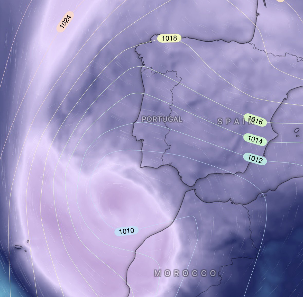 Chuva, trovoadas e poeira: esta é a situação para o início de março em Portugal. 

Fevereiro está a terminar de forma tranquila e relativamente quente em Portugal continental, graças à influência contínua do anticiclone dos Açores. Apesar disso, um forte sistema que se aproxima