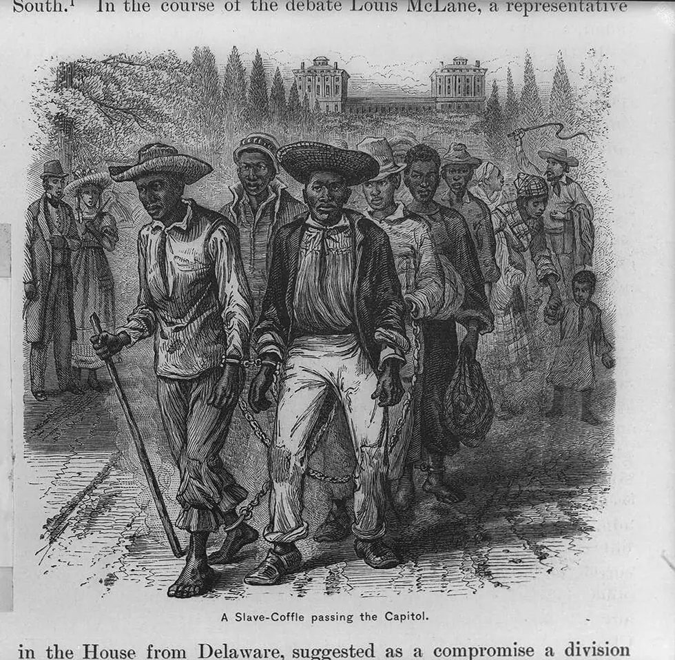 queenie4rmnola's tweet photo. The White House was built using slave labor. America isn't a country that's somewhat racist; it's foundational. https://t.co/ASlTe6kSZj