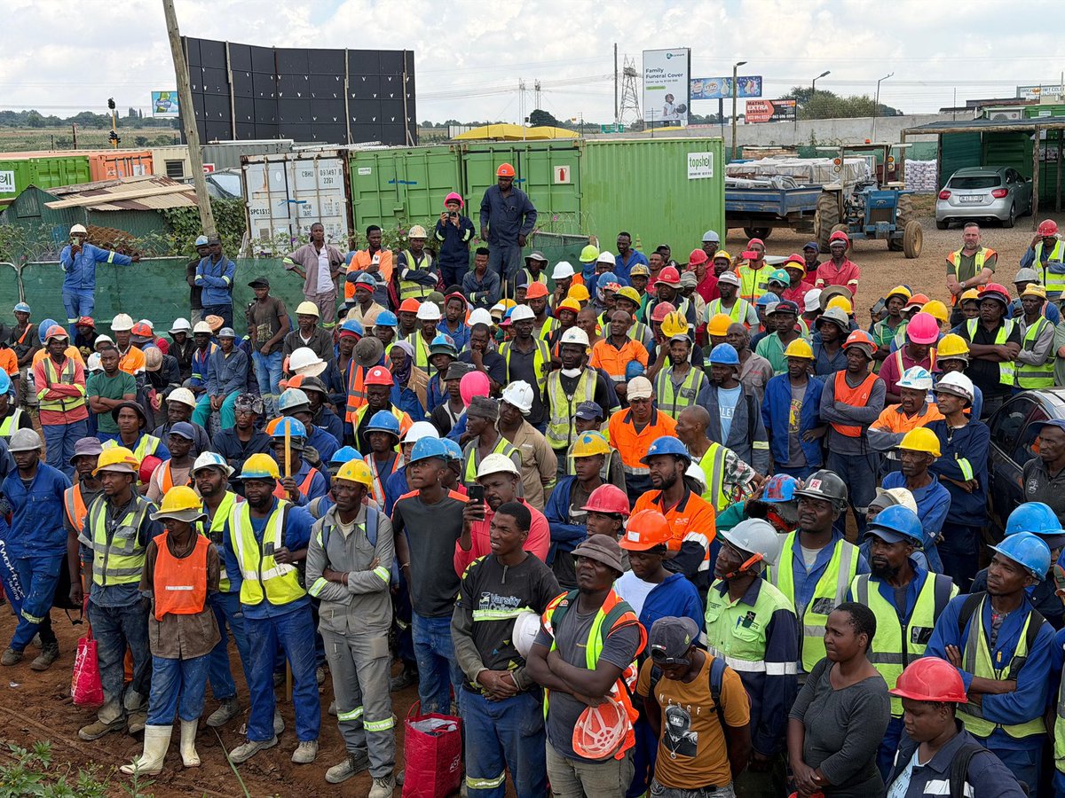 ChrisExcel tweet media