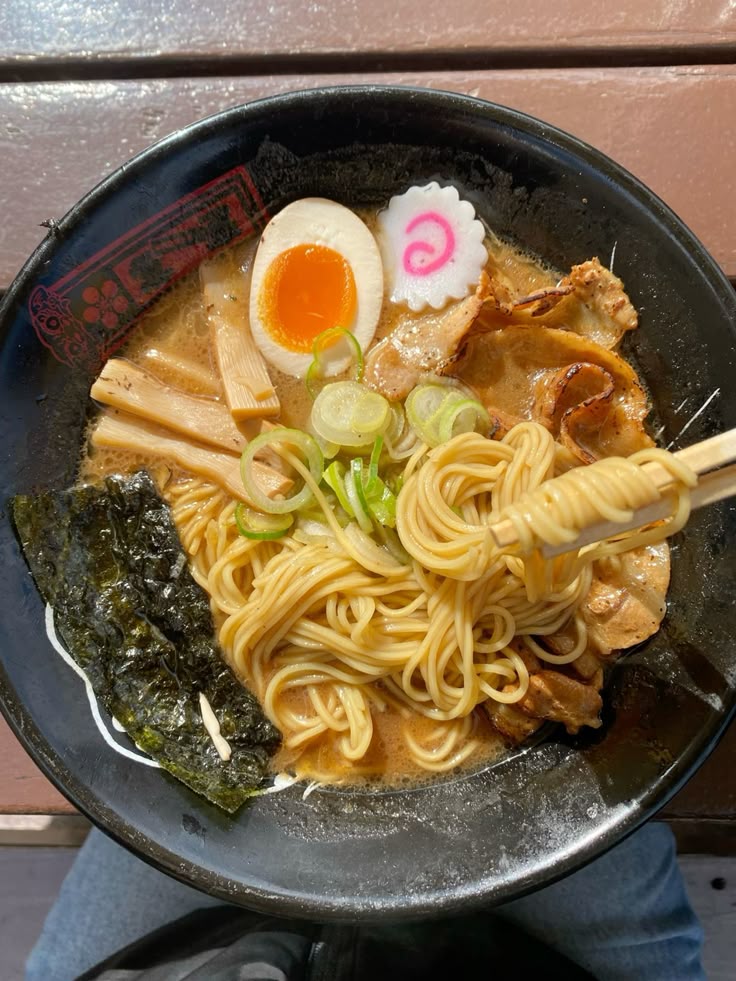 My dandy world Oc 2 🍜 🇯🇵 🏯
Mio The Ramen

#gachathicc #dandysworld #OC #dandyworldoc #gacha18 #ramen #food #japan #Gachalife2 #gachasexy #gachaoc