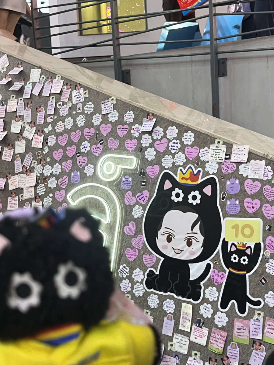 baebebluuu0's tweet photo. 💜🐈‍⬛ #HAPPYTENDAY 
ㅡ ขอให้เตนล์เจอแต่สิ่งดีล์ ๆ จากนี้และตลอดไป เตนล์คือรอยยิ้ม คือเสียงหัวเราะ คือความสุขของ 10vely เสมอ จะคอยอยู่ตรงนี้รอ support เหมือนเดิม ขอแค่หันมา ไว้เจอกันตัวต่อตัวอีกน้าาาาา https://t.co/uWSNyk5Rgh