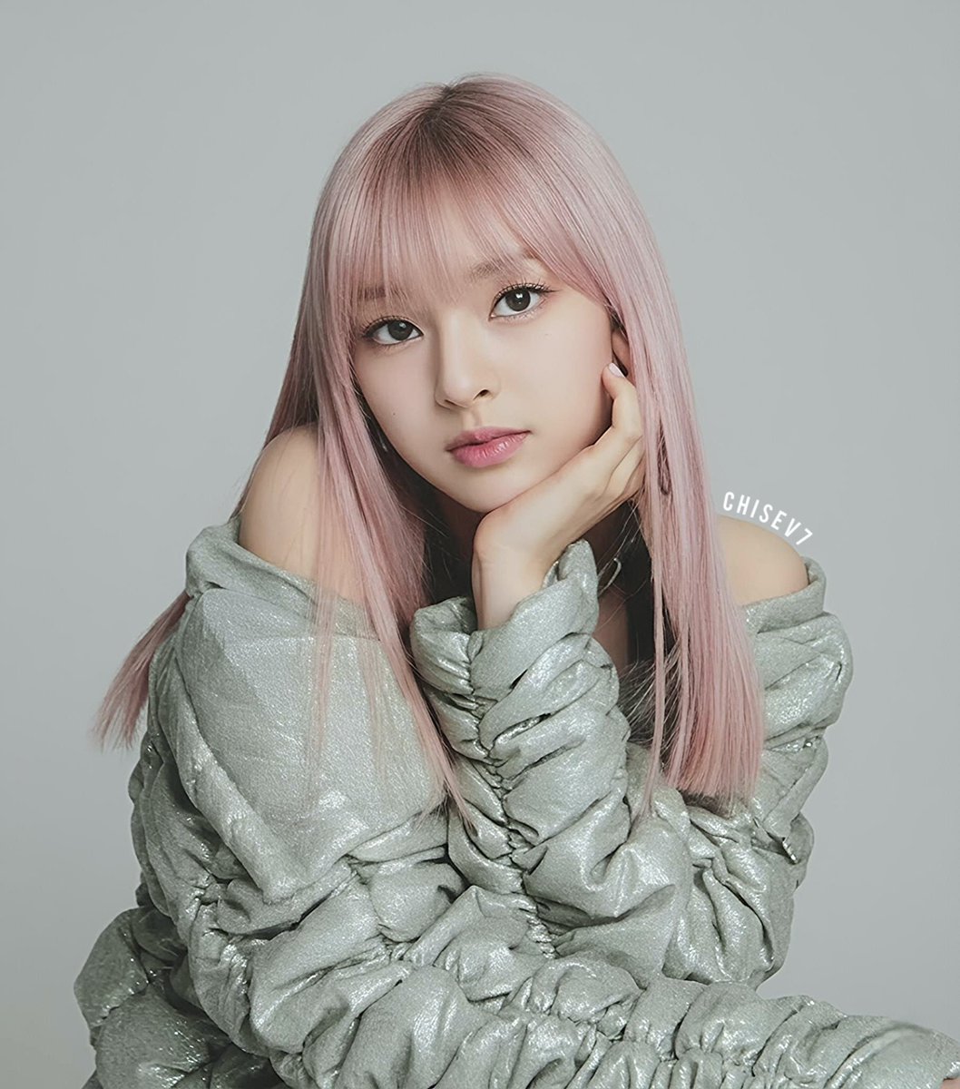 chisev7's tweet photo. CHIQUITA PRE - DEBUT PINK ERA

#CHIQUITA #BABYMONSTER https://t.co/cyGm2EOd0s