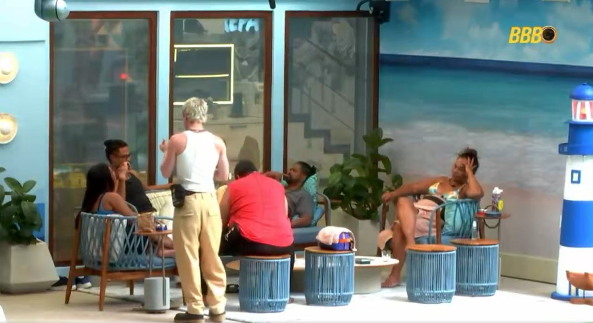 Tracklist tweet media