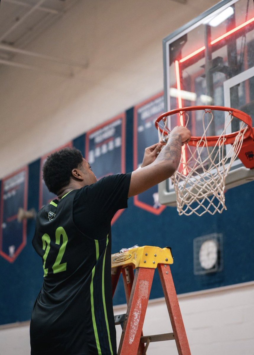 Brian Burns ll tweet media