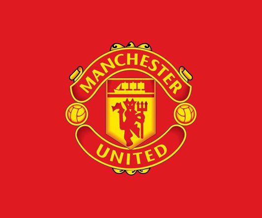 Frikee2's tweet photo. @YesItsBash The face                                   The club https://t.co/VT0HYHJKbS