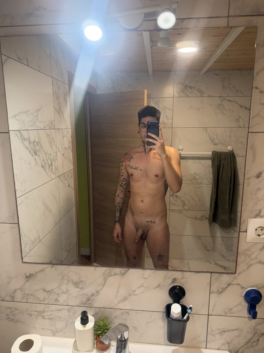 germanboz769's tweet photo. Buenas! Renovamos las fotos? 🔥

Usuario👤: @orlandomirandOF
Edad🔢:  29
Ciudad📍: CDE 🇵🇾VLC 🇪🇸
Rol🍆🍑: Activo 🔥

Envia tu aporte al DM📩 https://t.co/YsoXEWVyxD